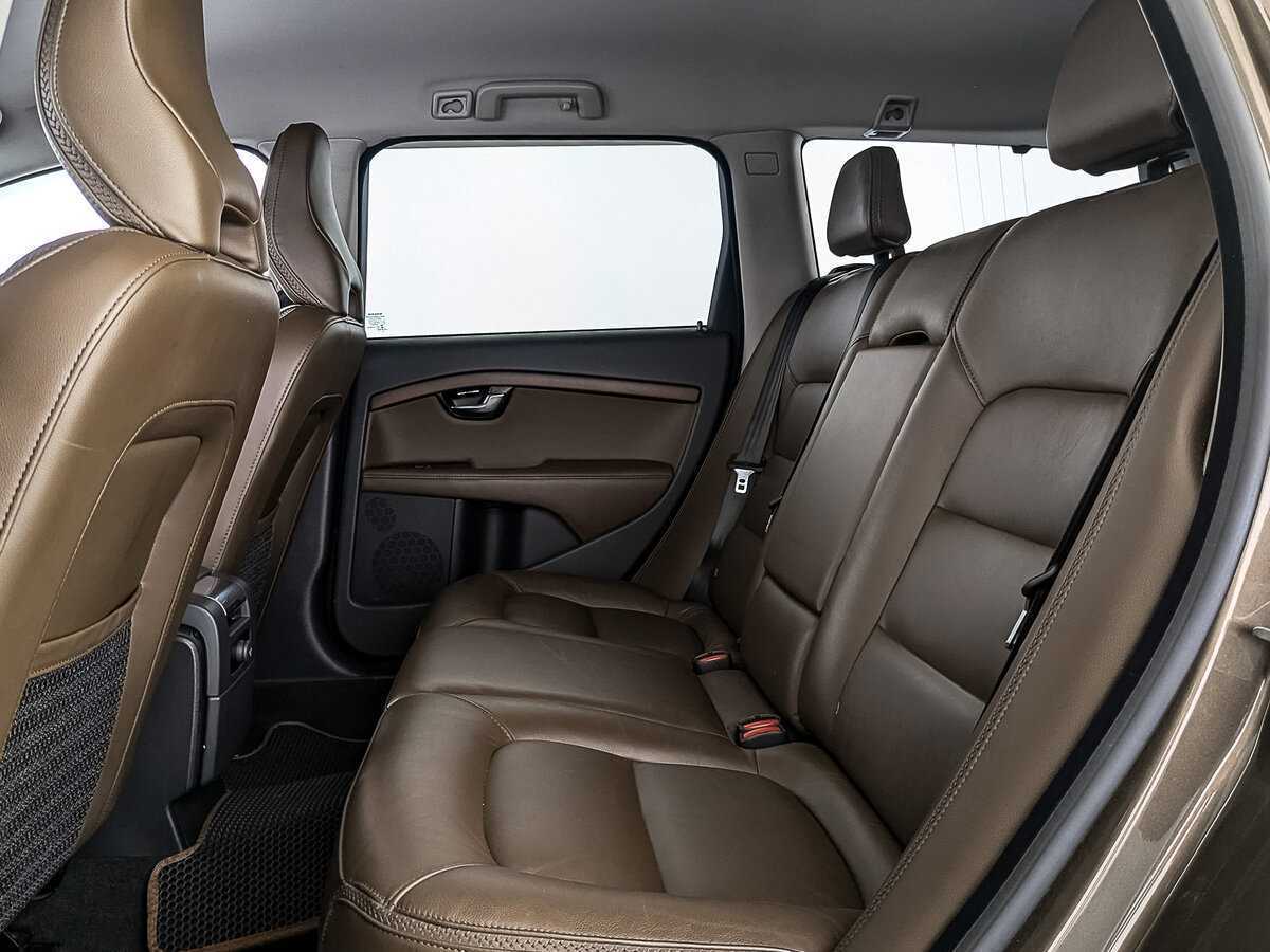 Volvo XC70 2015 года с пробегом. Фото: #17