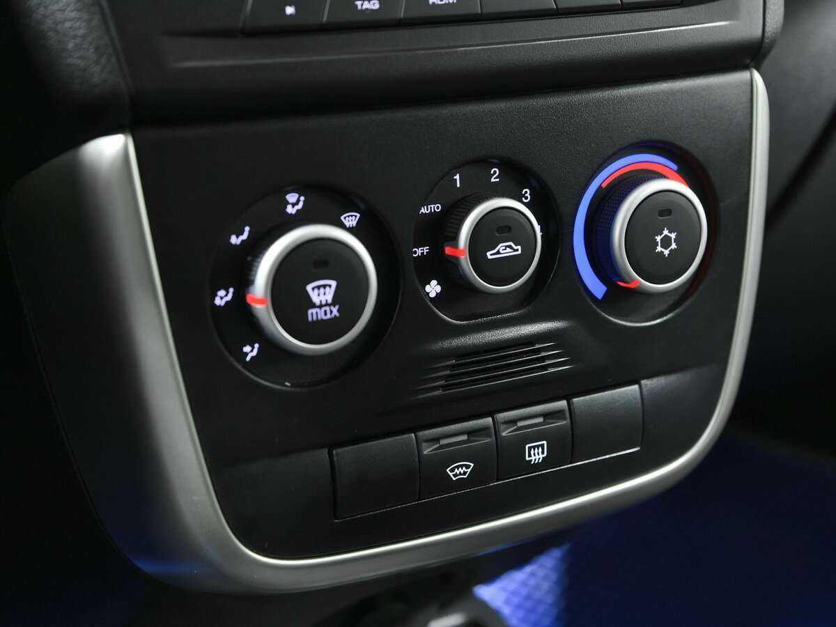 Lada (ВАЗ) Granta 2018 года с пробегом. Фото: #9