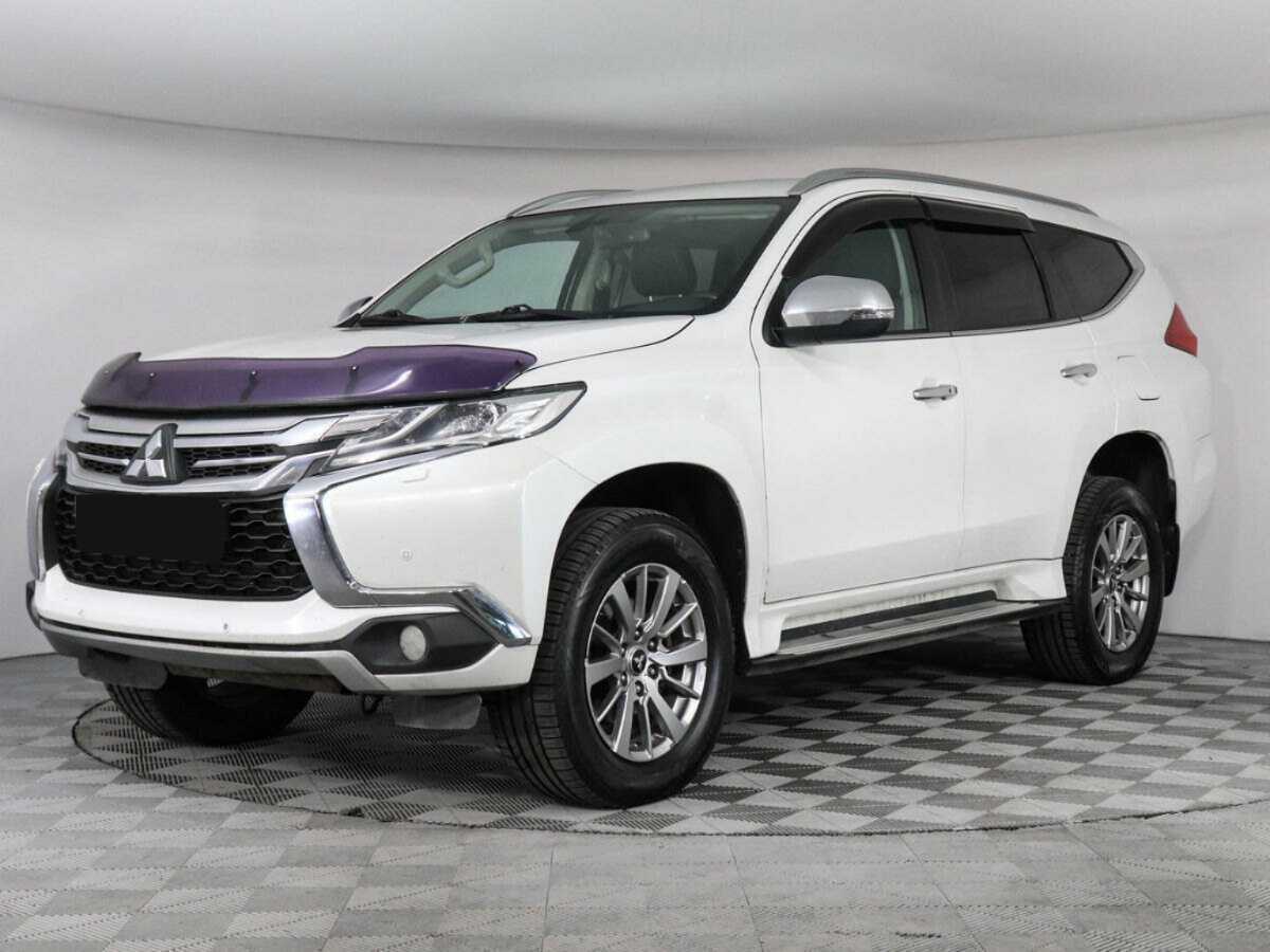 Mitsubishi Pajero Sport 2018 года с пробегом. Посмотреть фото