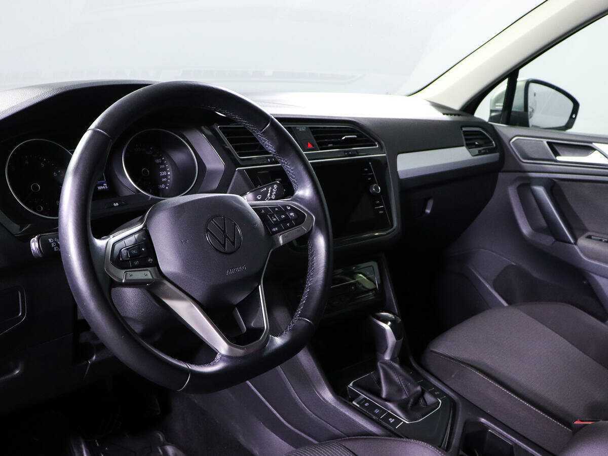 Volkswagen Tiguan 2021 года с пробегом. Фото: #10
