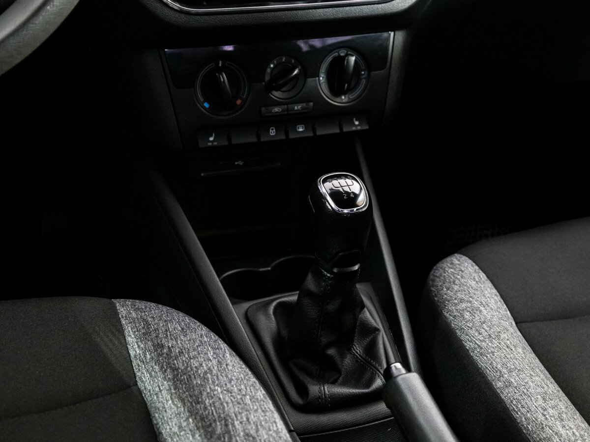 Skoda Rapid 2020 года с пробегом. Фото: #9