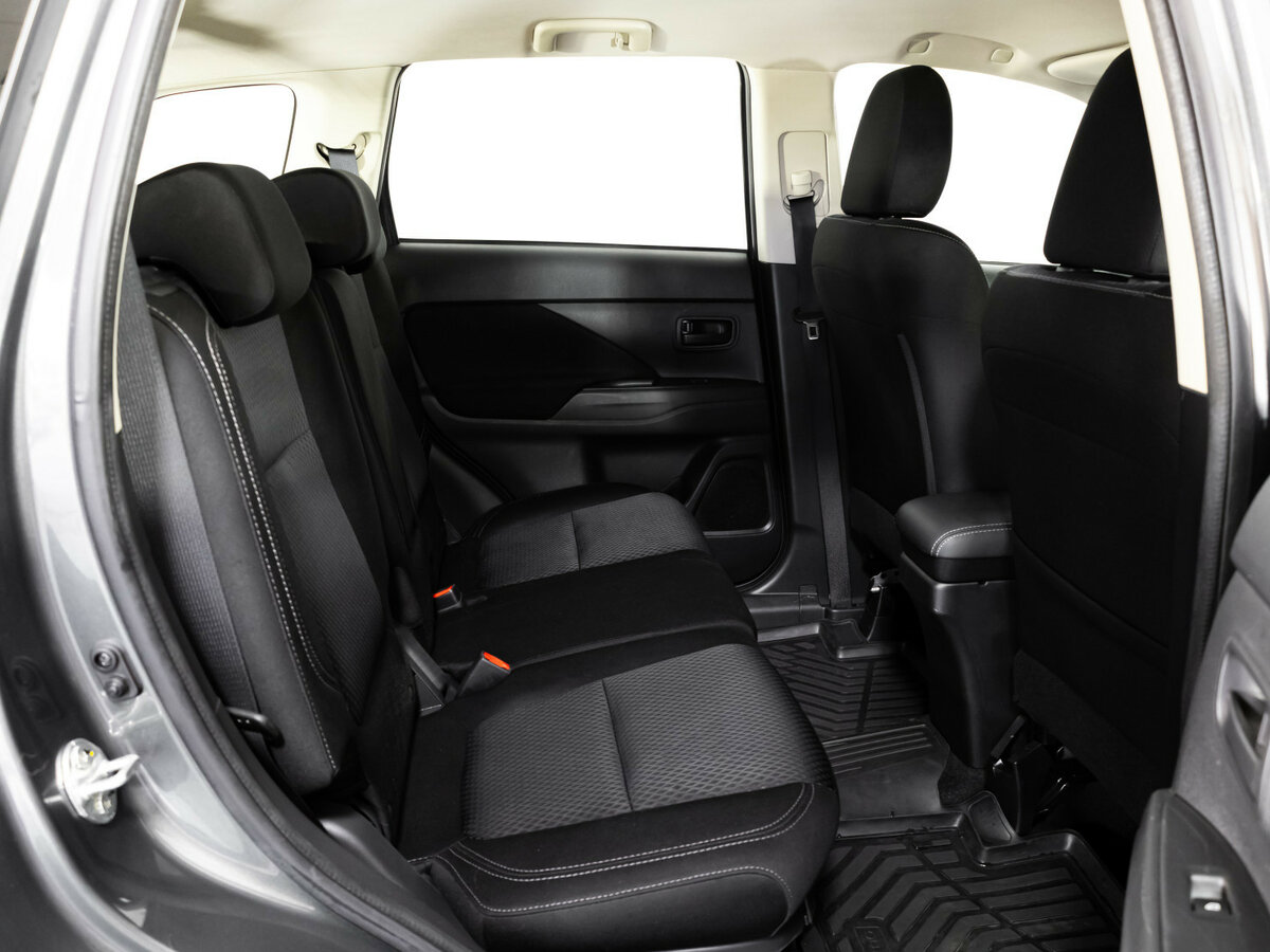 Mitsubishi Outlander 2019 года с пробегом. Фото: #14