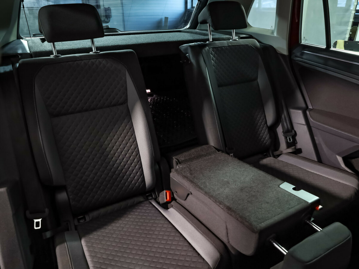 Volkswagen Tiguan 2017 года с пробегом. Фото: #24