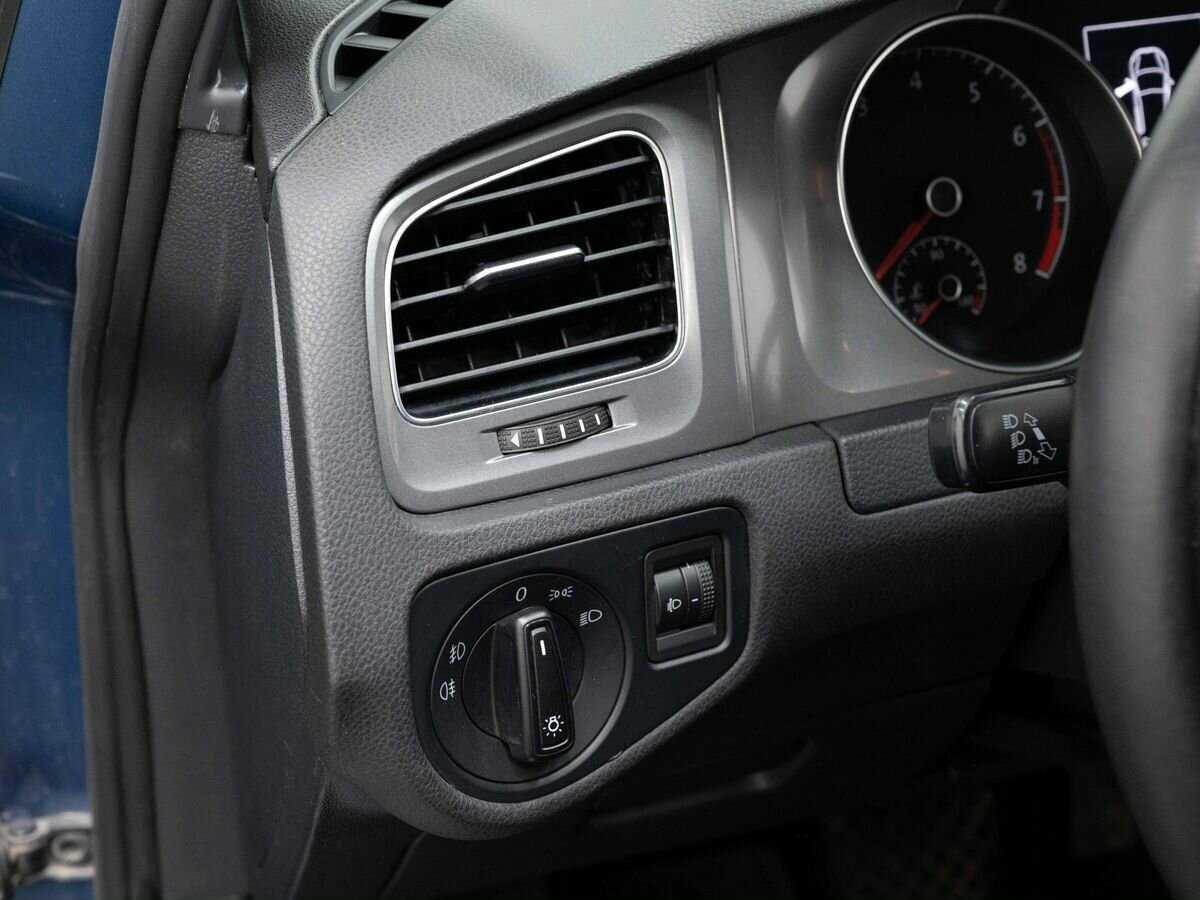 Volkswagen Golf 2013 года с пробегом. Фото: #15