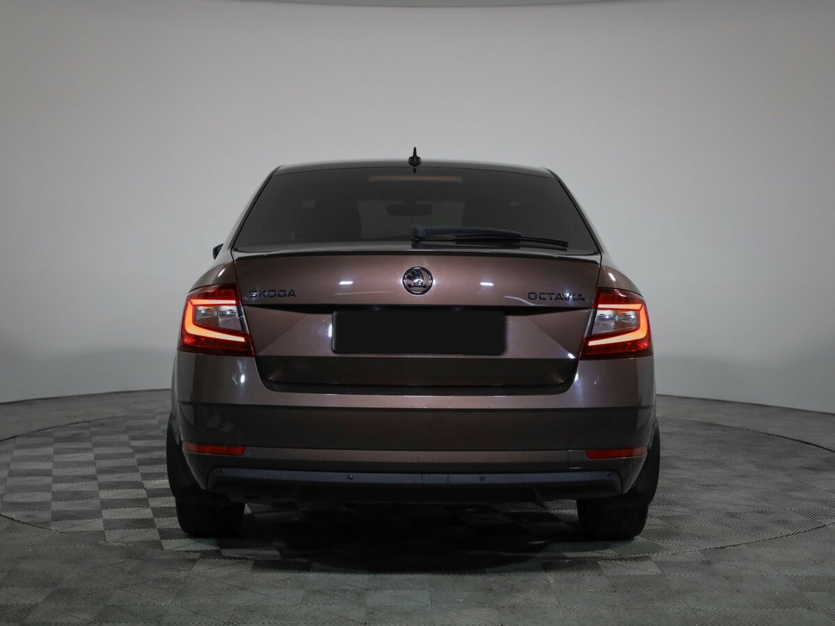 Skoda Octavia 2017 года с пробегом. Фото: #4