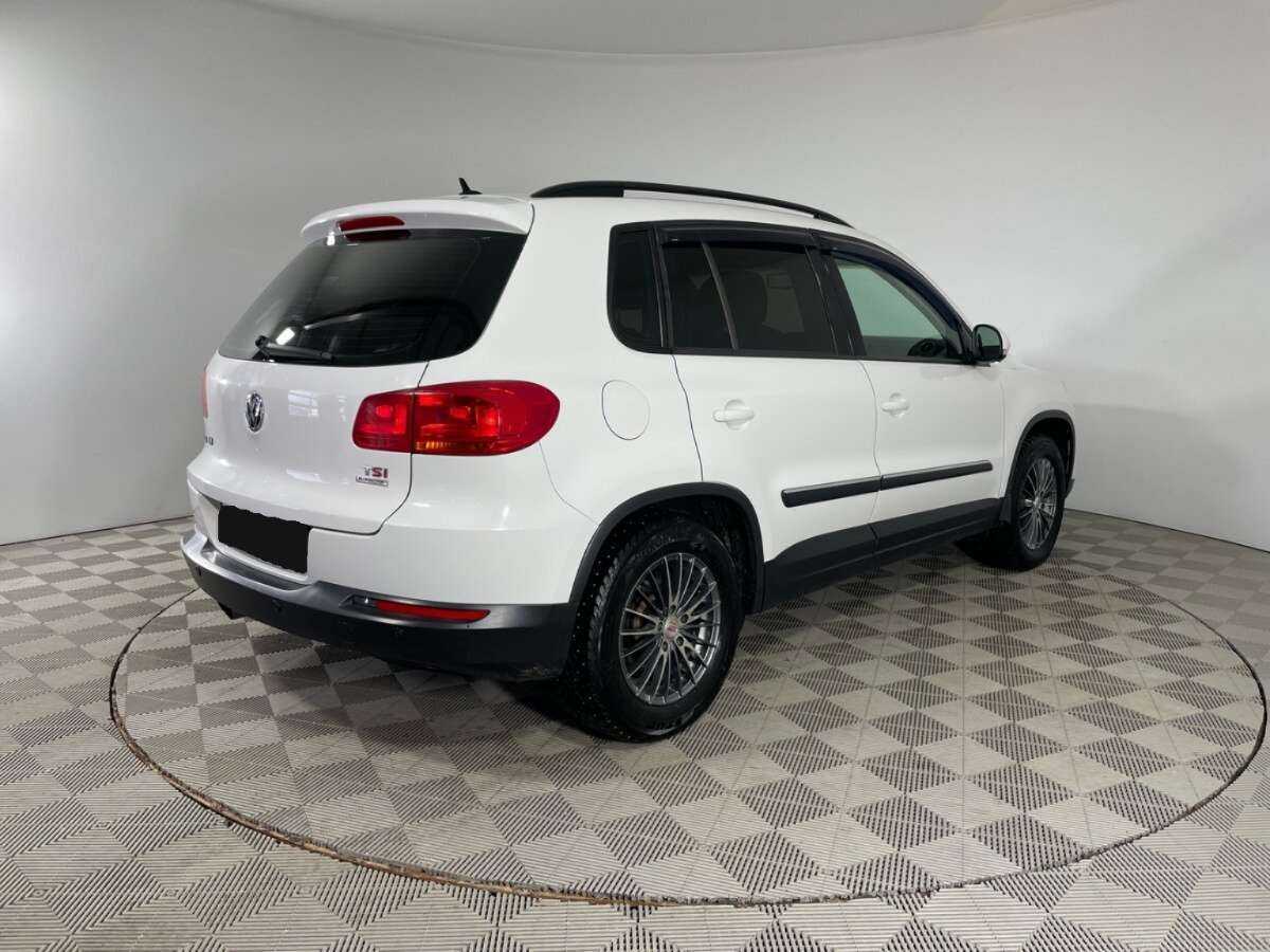 Volkswagen Tiguan 2013 года с пробегом. Фото: #3