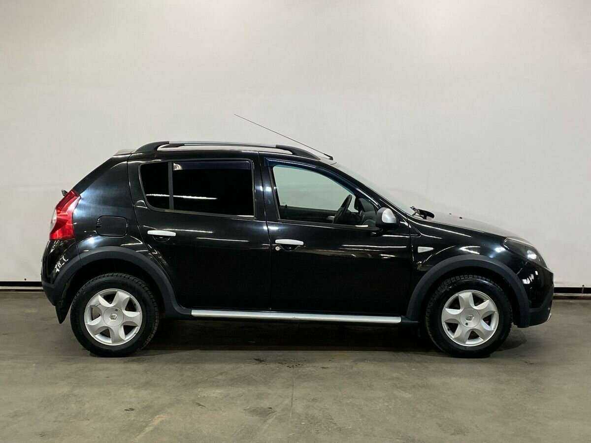 Renault Sandero 2012 года с пробегом. Фото: #3