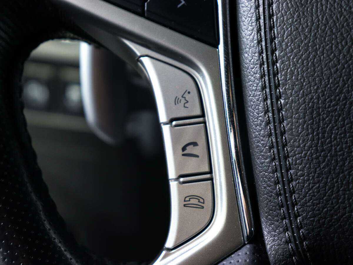 Mitsubishi Pajero Sport 2018 года с пробегом. Фото: #22