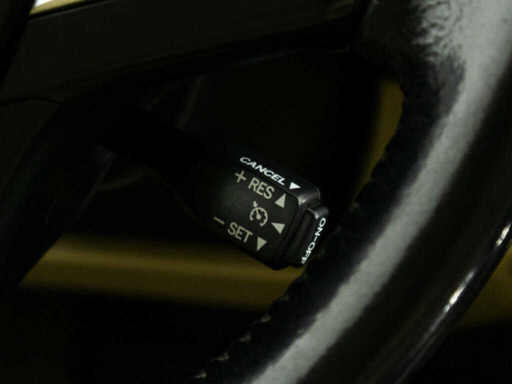 Toyota Camry 2017 года с пробегом. Фото: #16