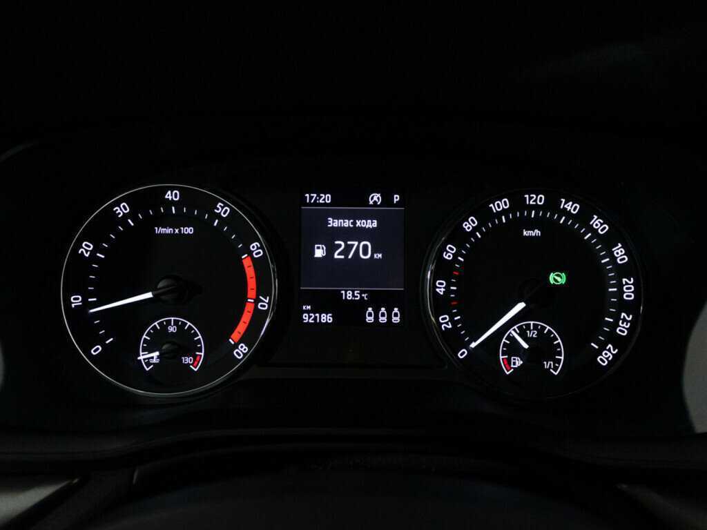 Skoda Octavia 2021 года с пробегом. Фото: #11