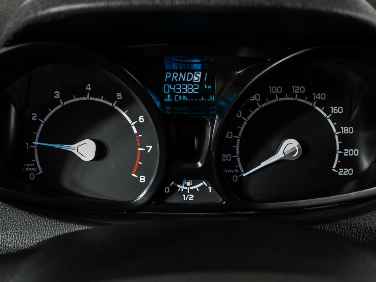 Ford EcoSport 2018 года с пробегом. Фото: #11