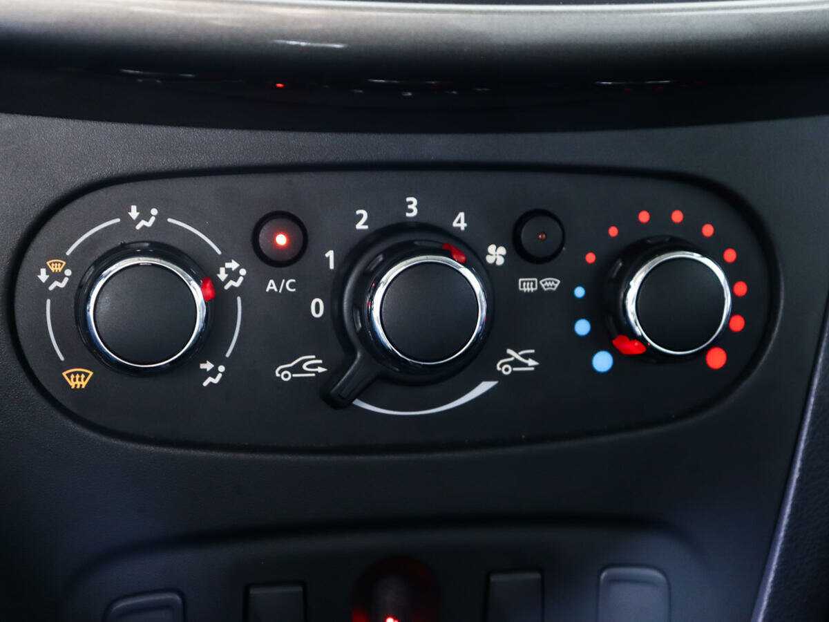 Renault Logan 2022 года с пробегом. Фото: #12