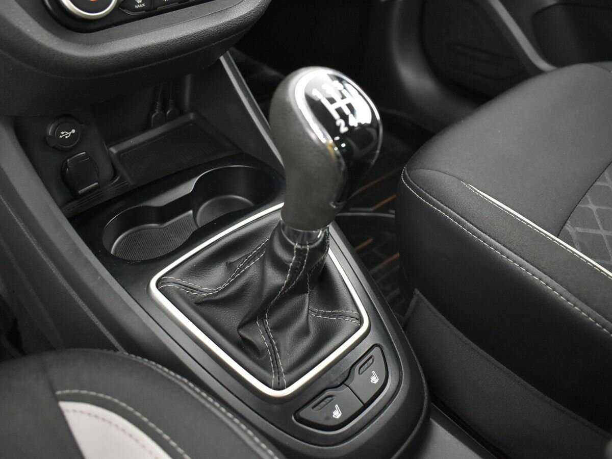 Lada (ВАЗ) Vesta 2019 года с пробегом. Фото: #12