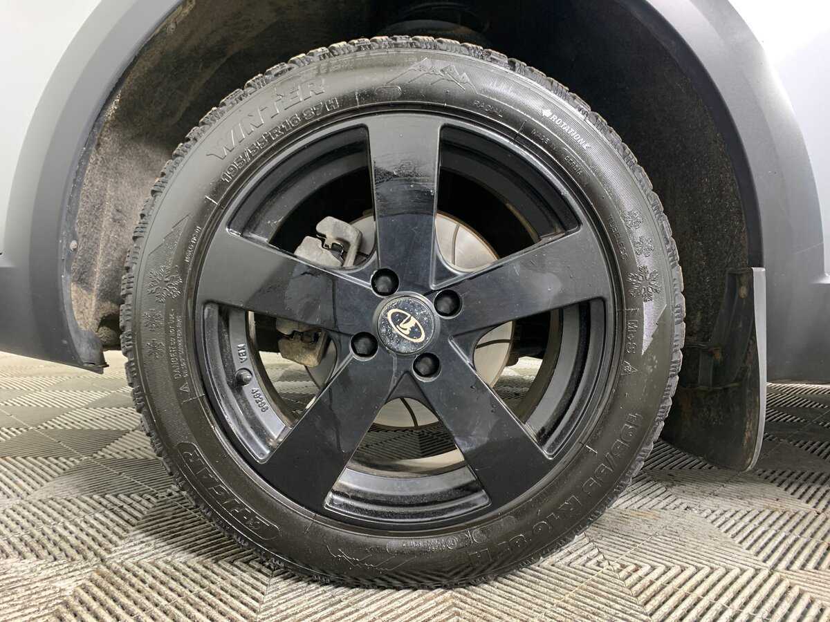 Lada (ВАЗ) Vesta 2020 года с пробегом. Фото: #8