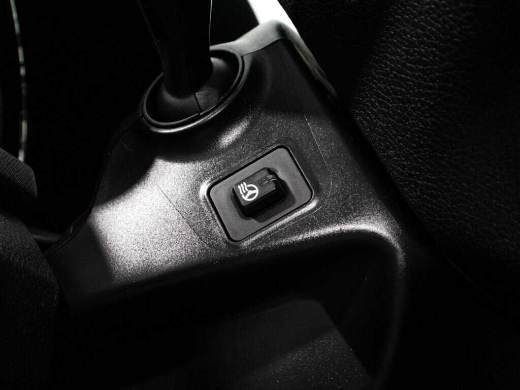 Hyundai Santa Fe 2013 года с пробегом. Фото: #16