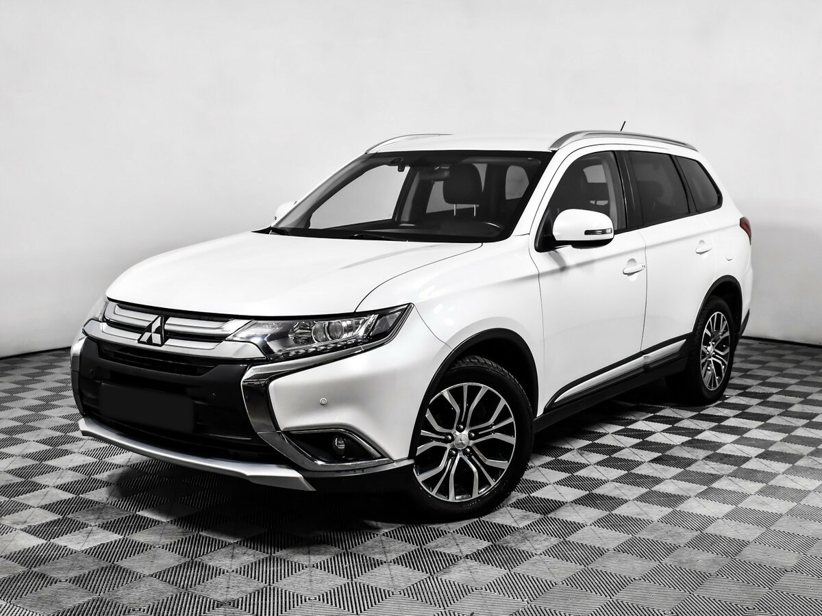 Mitsubishi Outlander 2016 года с пробегом. Фото: #0