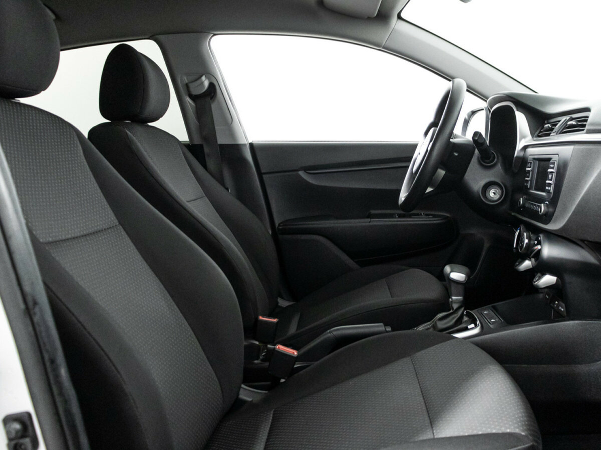 Kia Rio 2021 года с пробегом. Фото: #14