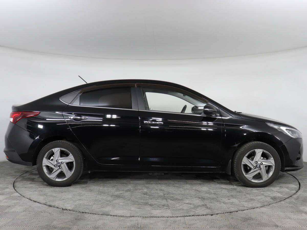 Hyundai Solaris 2021 года с пробегом. Фото: #3