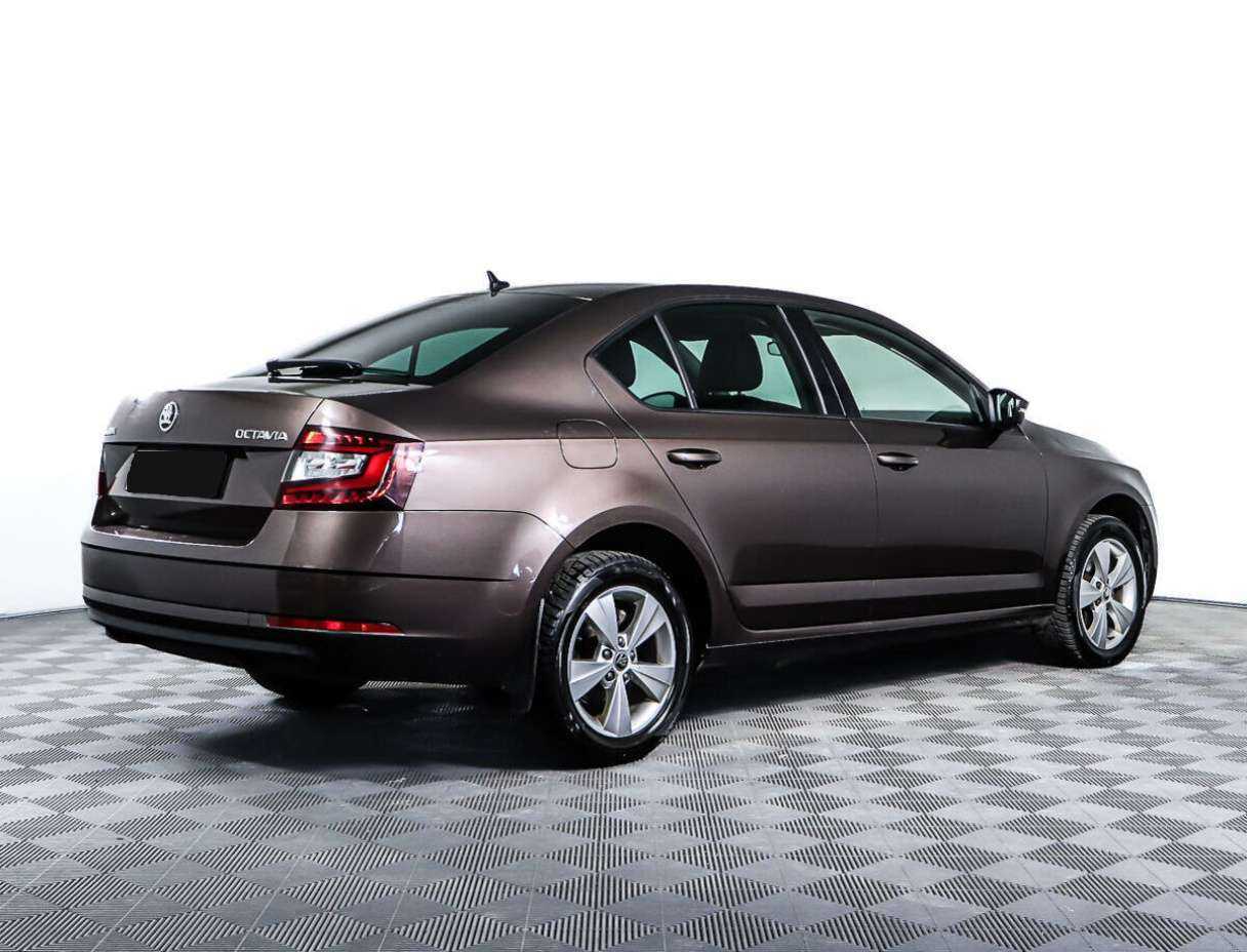 Skoda Octavia 2018 года с пробегом. Фото: #4