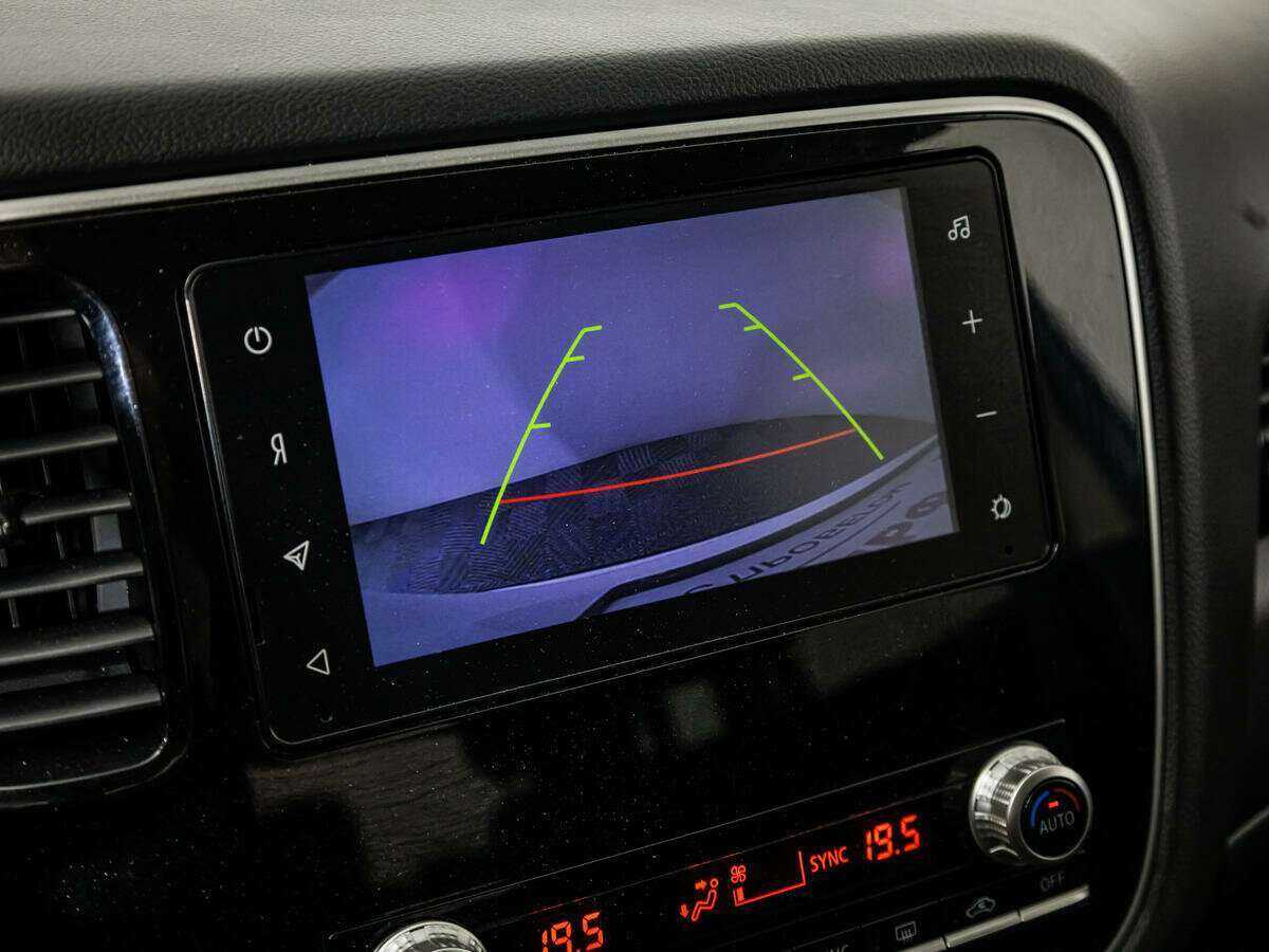 Mitsubishi Outlander 2021 года с пробегом. Фото: #13