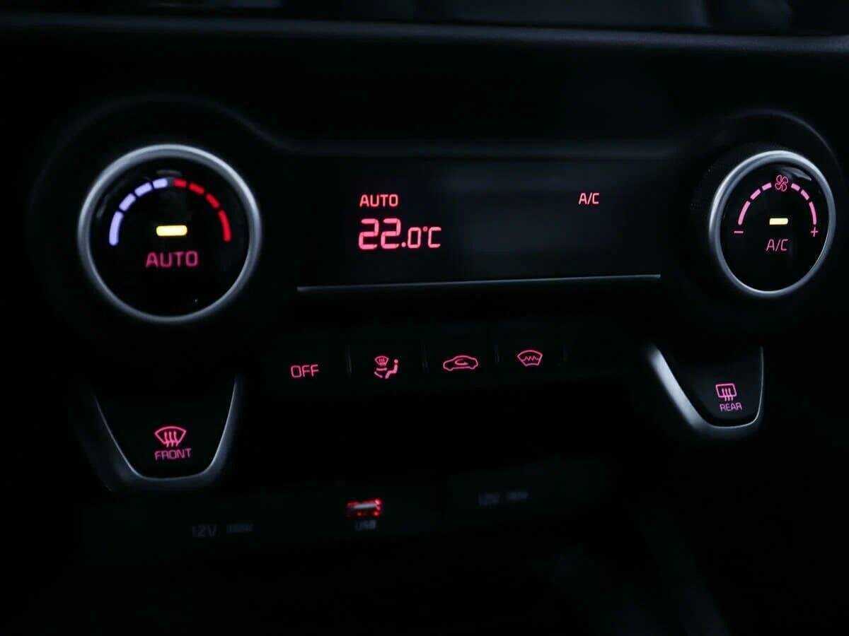 Kia Rio 2021 года с пробегом. Фото: #14