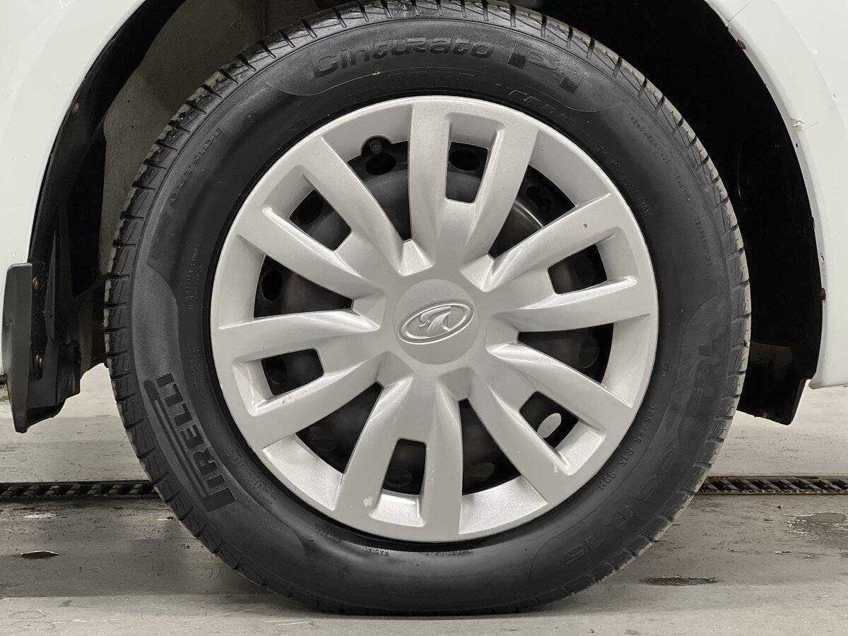 Lada (ВАЗ) Vesta 2018 года с пробегом. Фото: #17