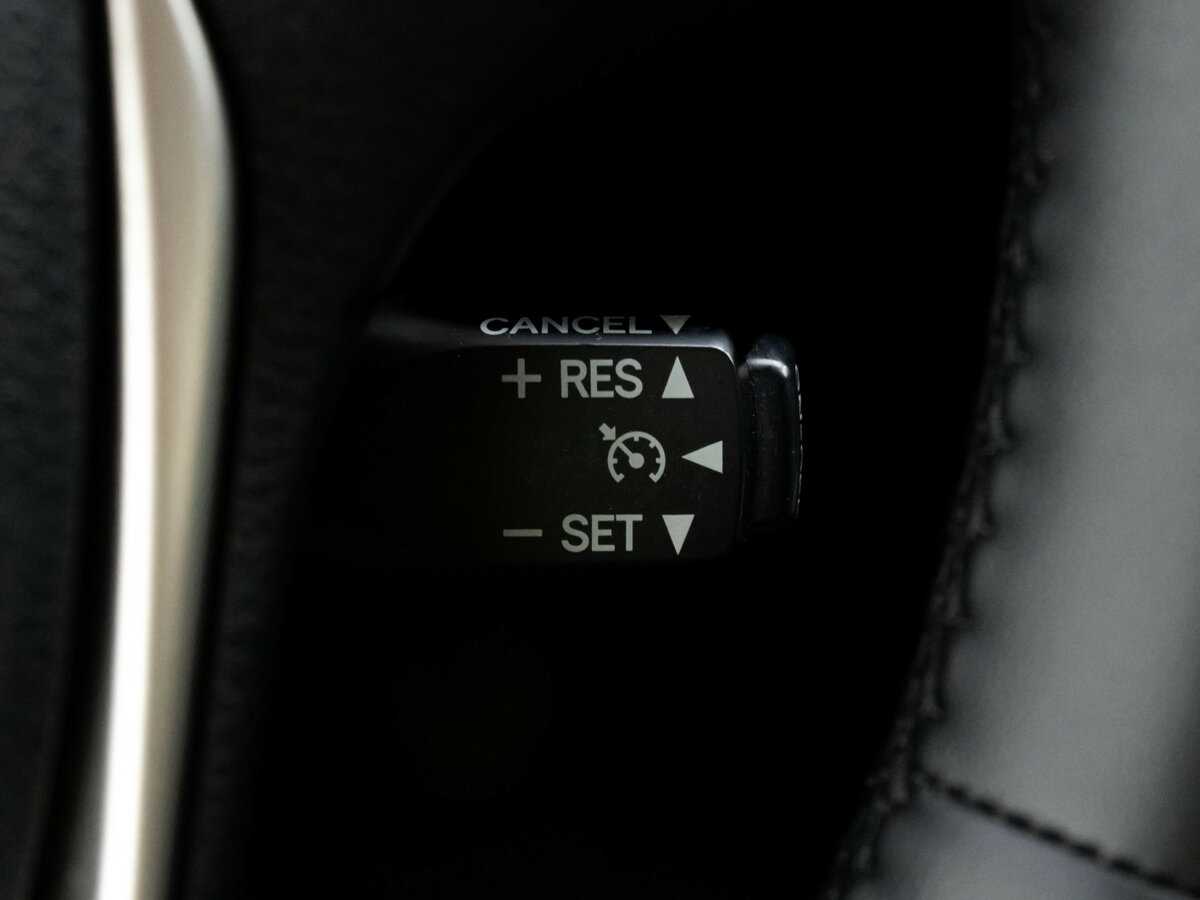 Toyota RAV4 2015 года с пробегом. Фото: #15