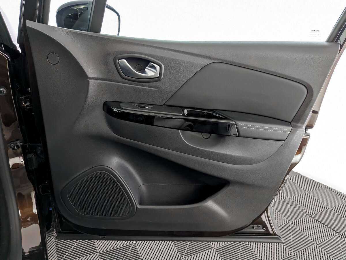 Renault Kaptur 2020 года с пробегом. Фото: #18