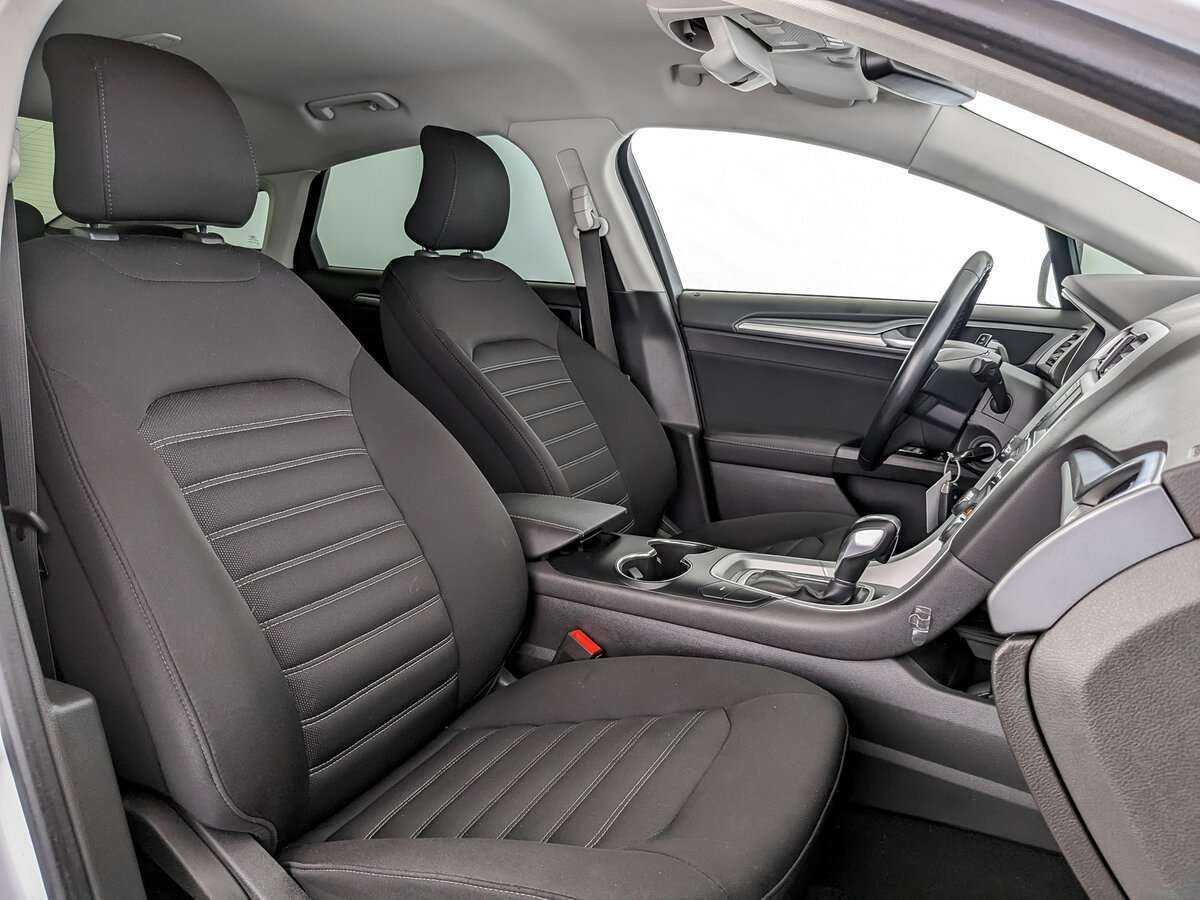 Ford Mondeo 2017 года с пробегом. Фото: #18
