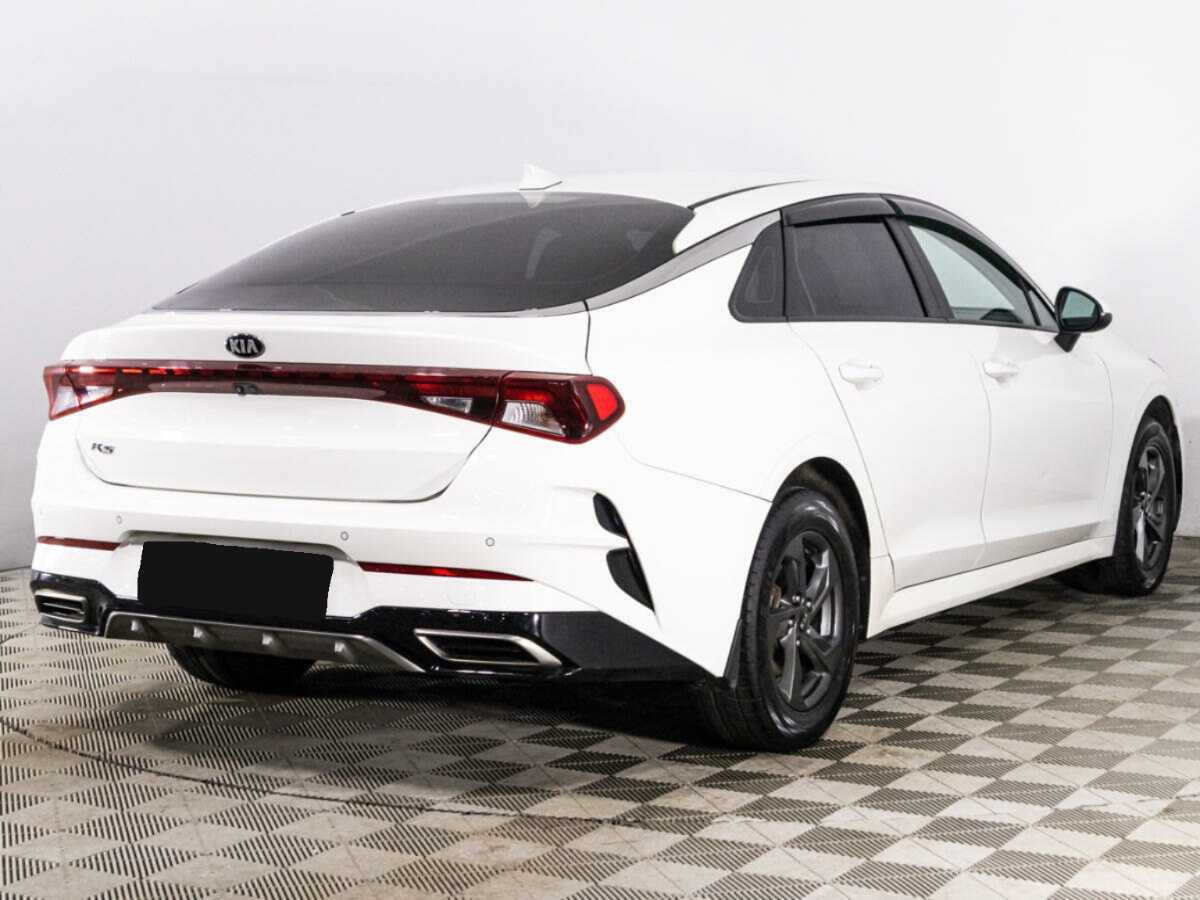 Kia K5 2021 года с пробегом. Фото: #4