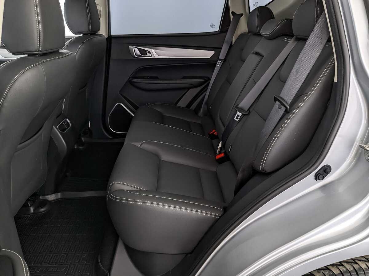 Geely Emgrand X7 2020 года с пробегом. Фото: #17