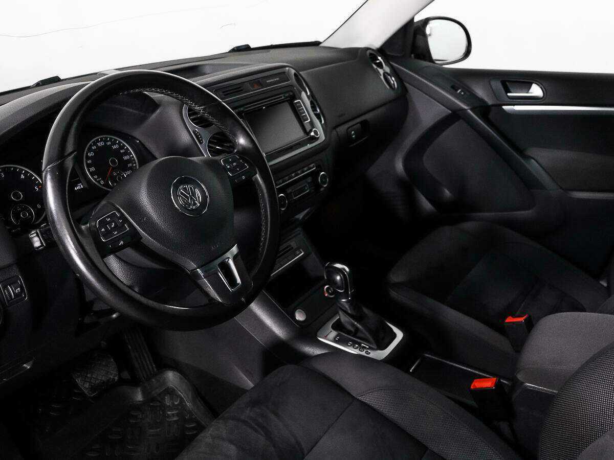Volkswagen Tiguan 2015 года с пробегом. Фото: #8