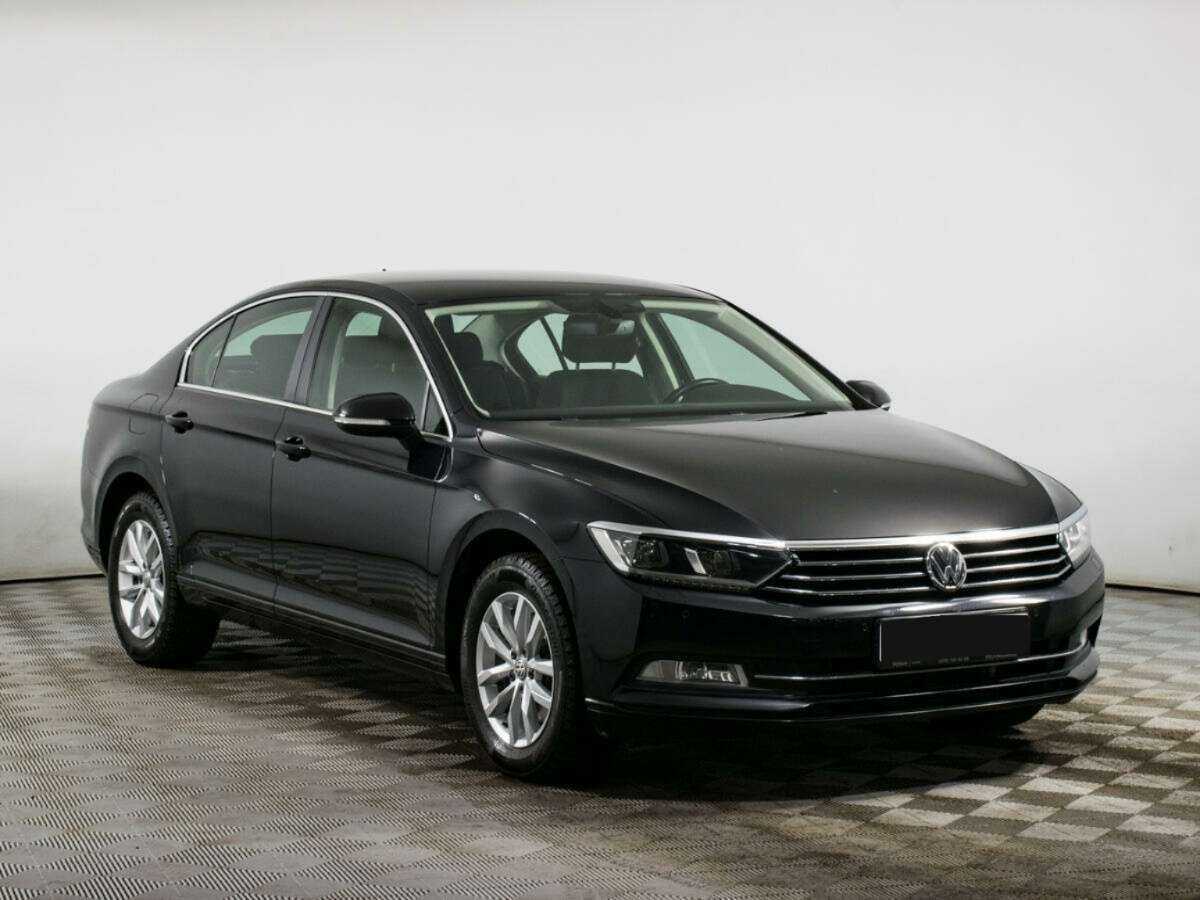 Volkswagen Passat 2017 года с пробегом. Фото: #2
