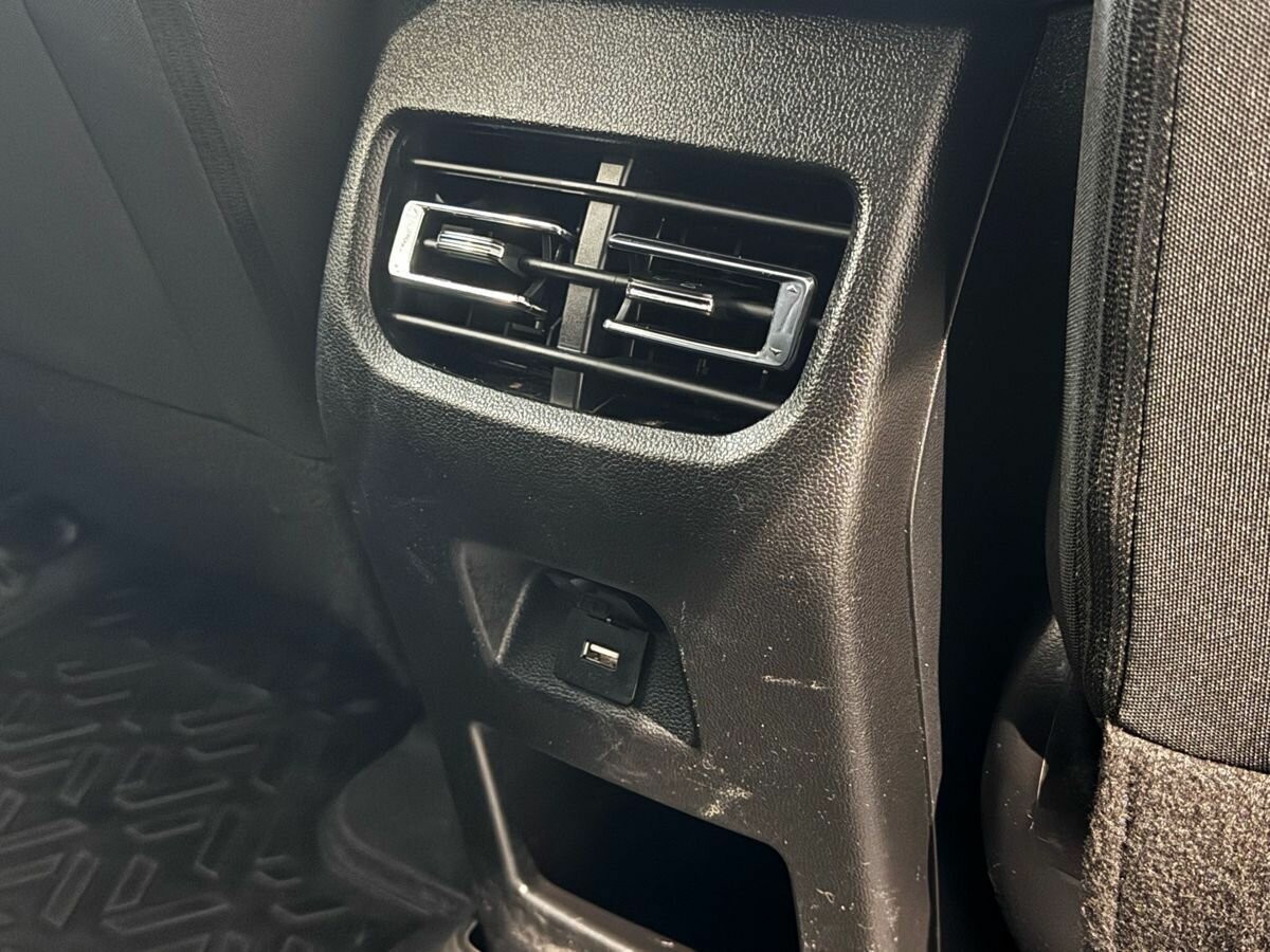 Haval M6 2024 года с пробегом. Фото: #27