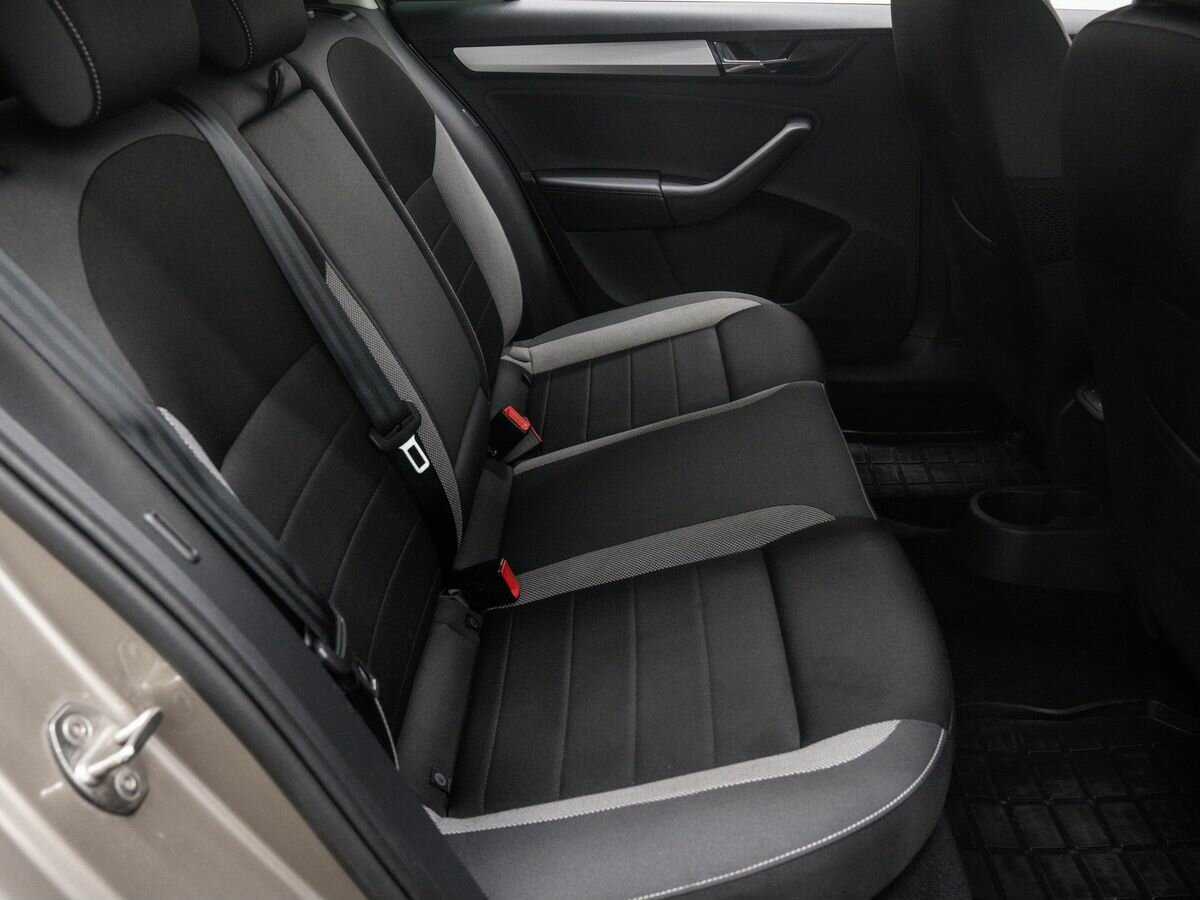 Skoda Rapid 2019 года с пробегом. Фото: #9