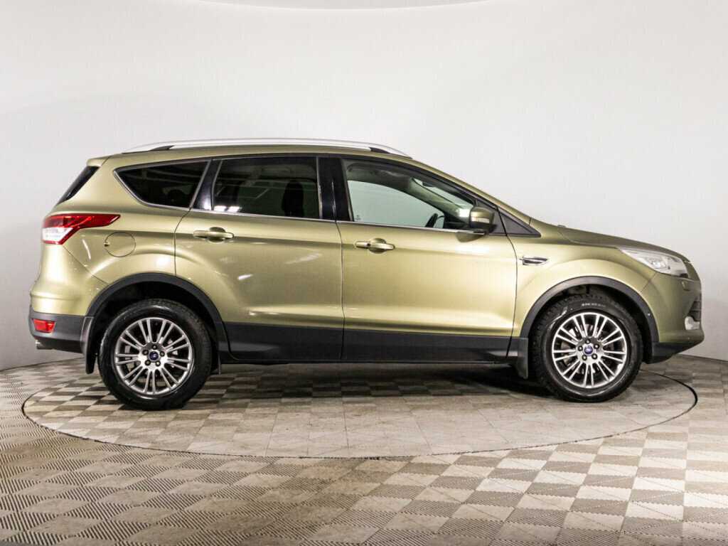 Ford Kuga 2013 года с пробегом. Фото: #3