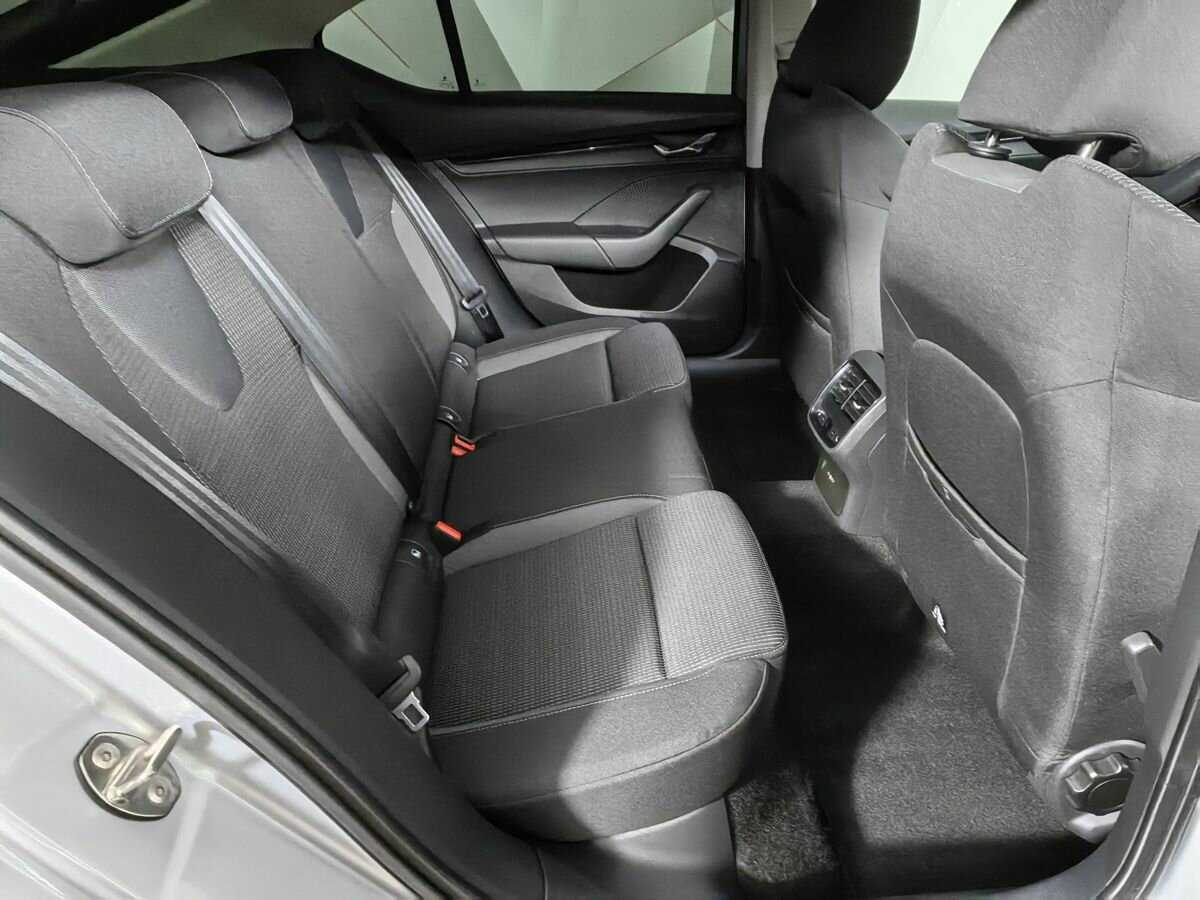 Skoda Octavia 2021 года с пробегом. Фото: #11