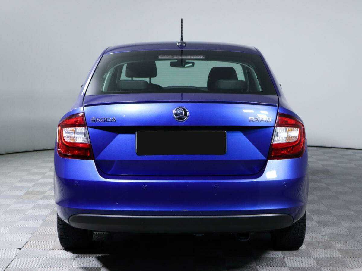 Skoda Rapid 2017 года с пробегом. Фото: #4