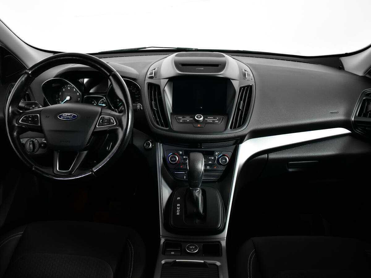 Ford Kuga 2018 года с пробегом. Фото: #11
