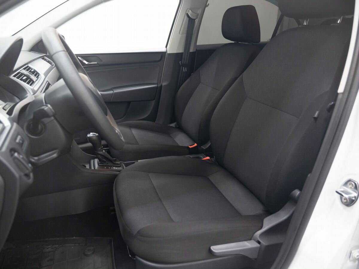 Skoda Rapid 2017 года с пробегом. Фото: #7