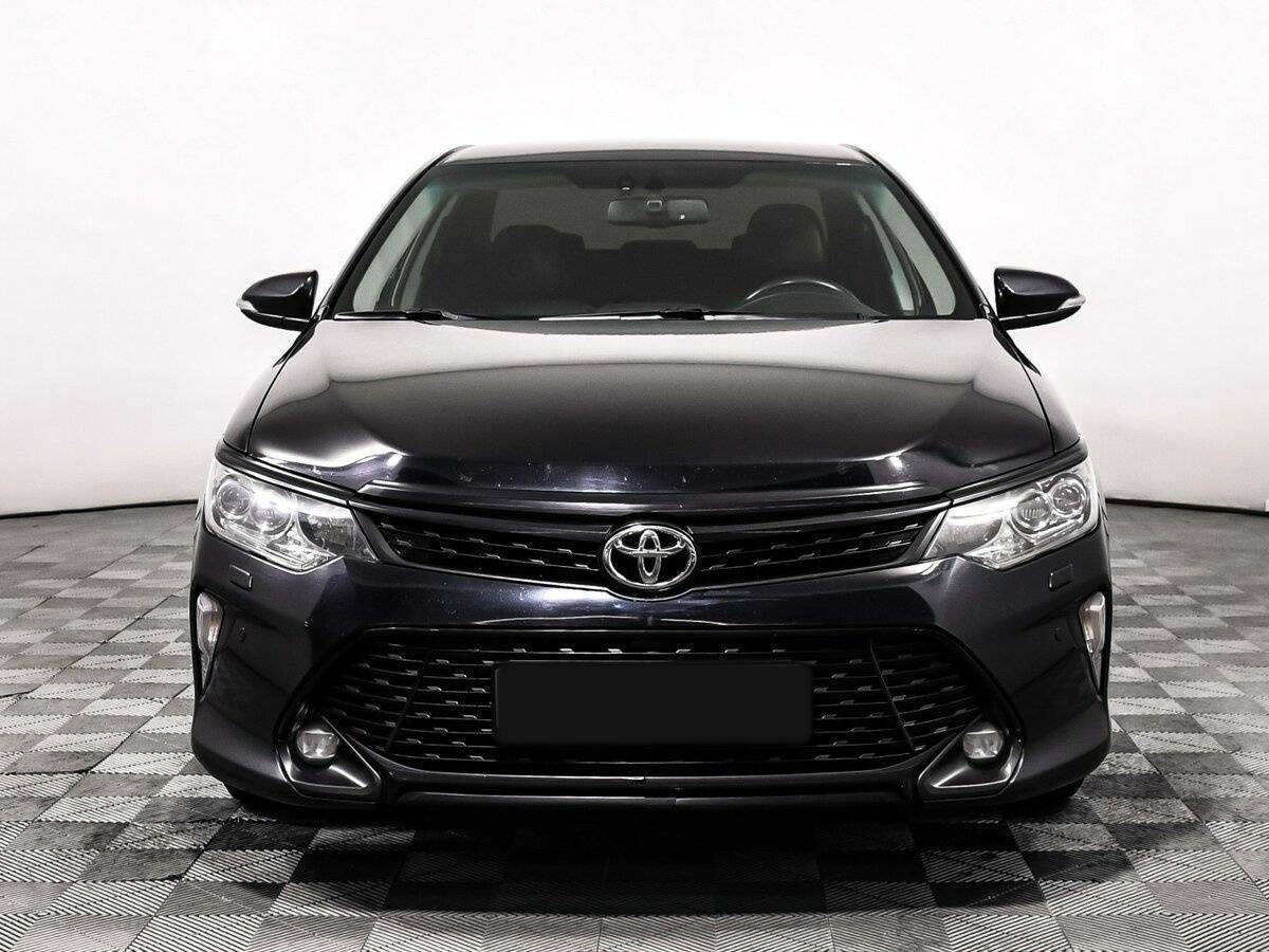 Toyota Camry 2017 года с пробегом. Фото: #1