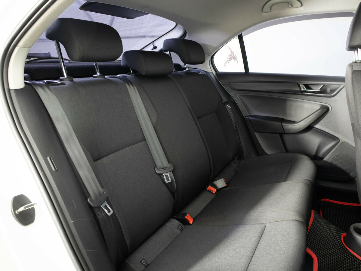 Skoda Rapid 2019 года с пробегом. Фото: #16