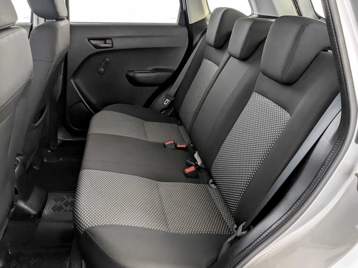 Suzuki Vitara 2021 года с пробегом. Фото: #11