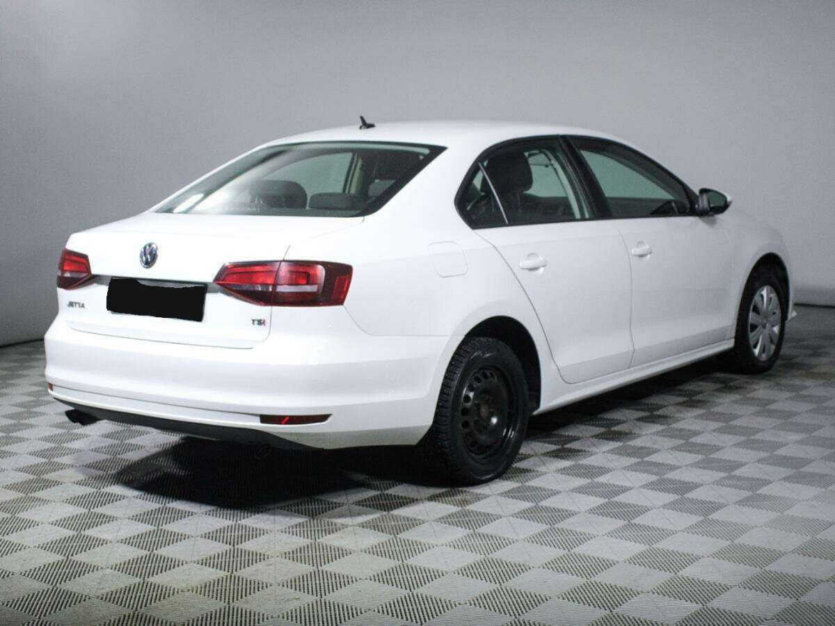 Volkswagen Jetta 2016 года с пробегом. Фото: #4