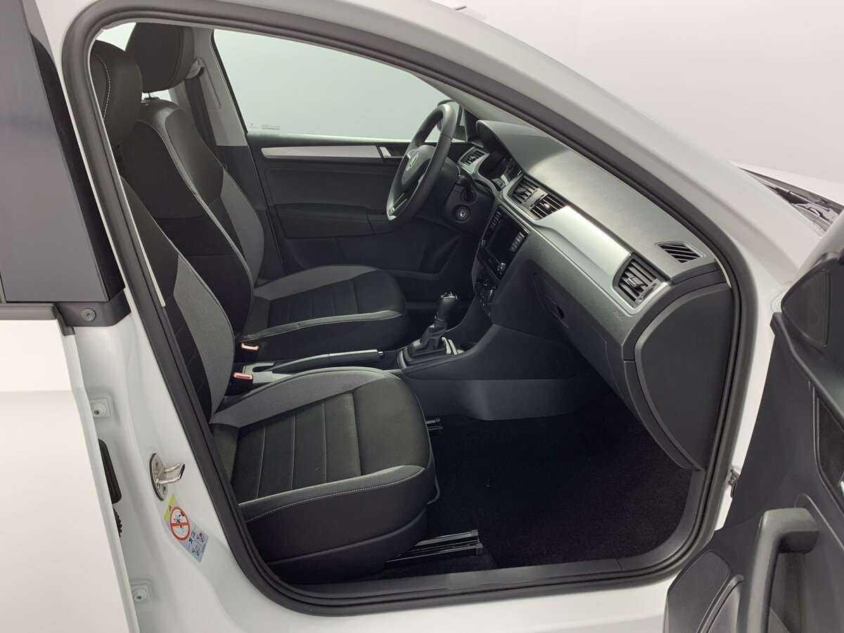 Skoda Rapid 2019 года с пробегом. Фото: #14