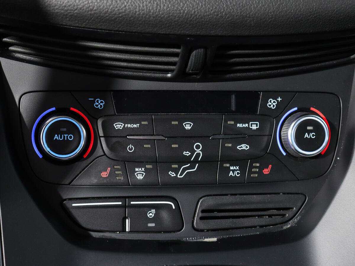 Ford Kuga 2017 года с пробегом. Фото: #15