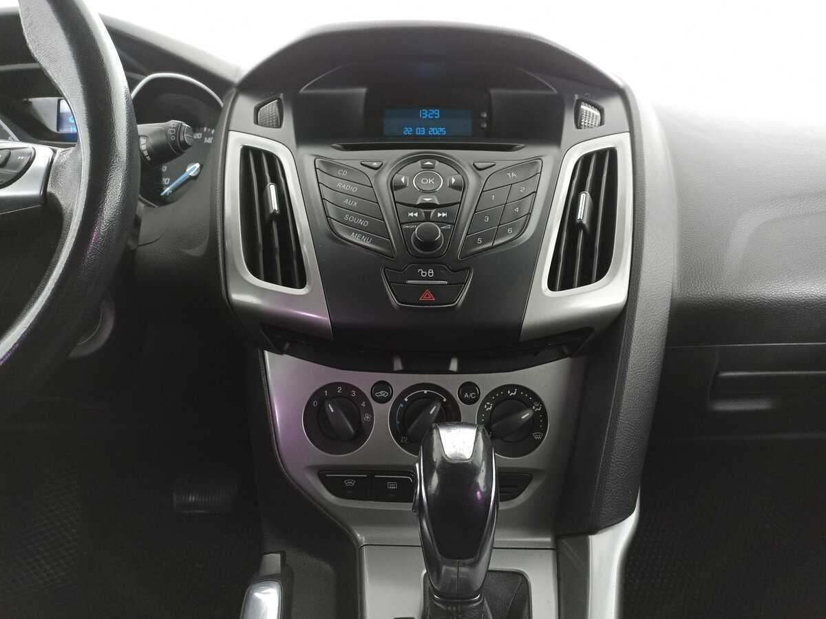 Ford Focus 2013 года с пробегом. Фото: #13