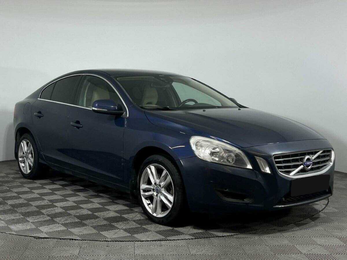 Volvo S60 2012 года с пробегом. Фото: #2