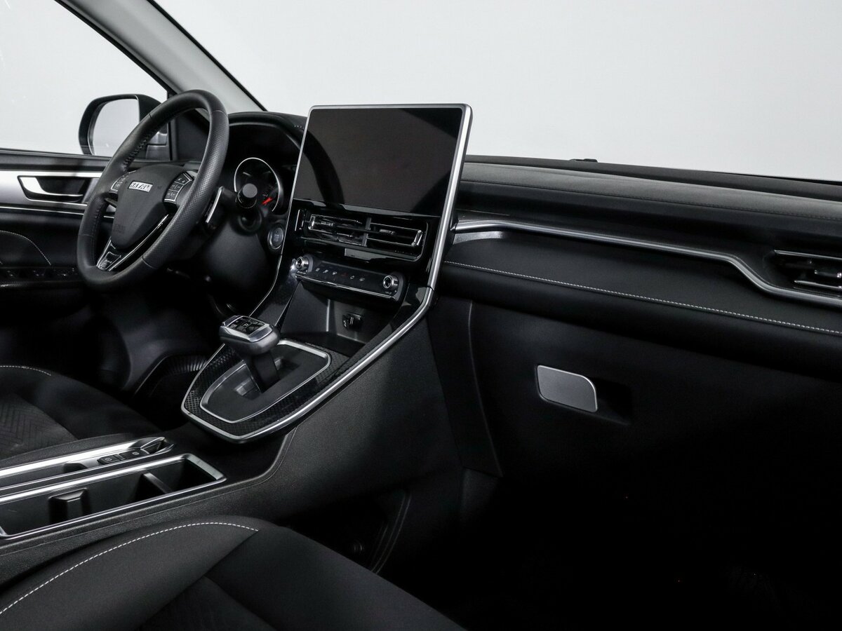 Haval M6 2024 года с пробегом. Фото: #6