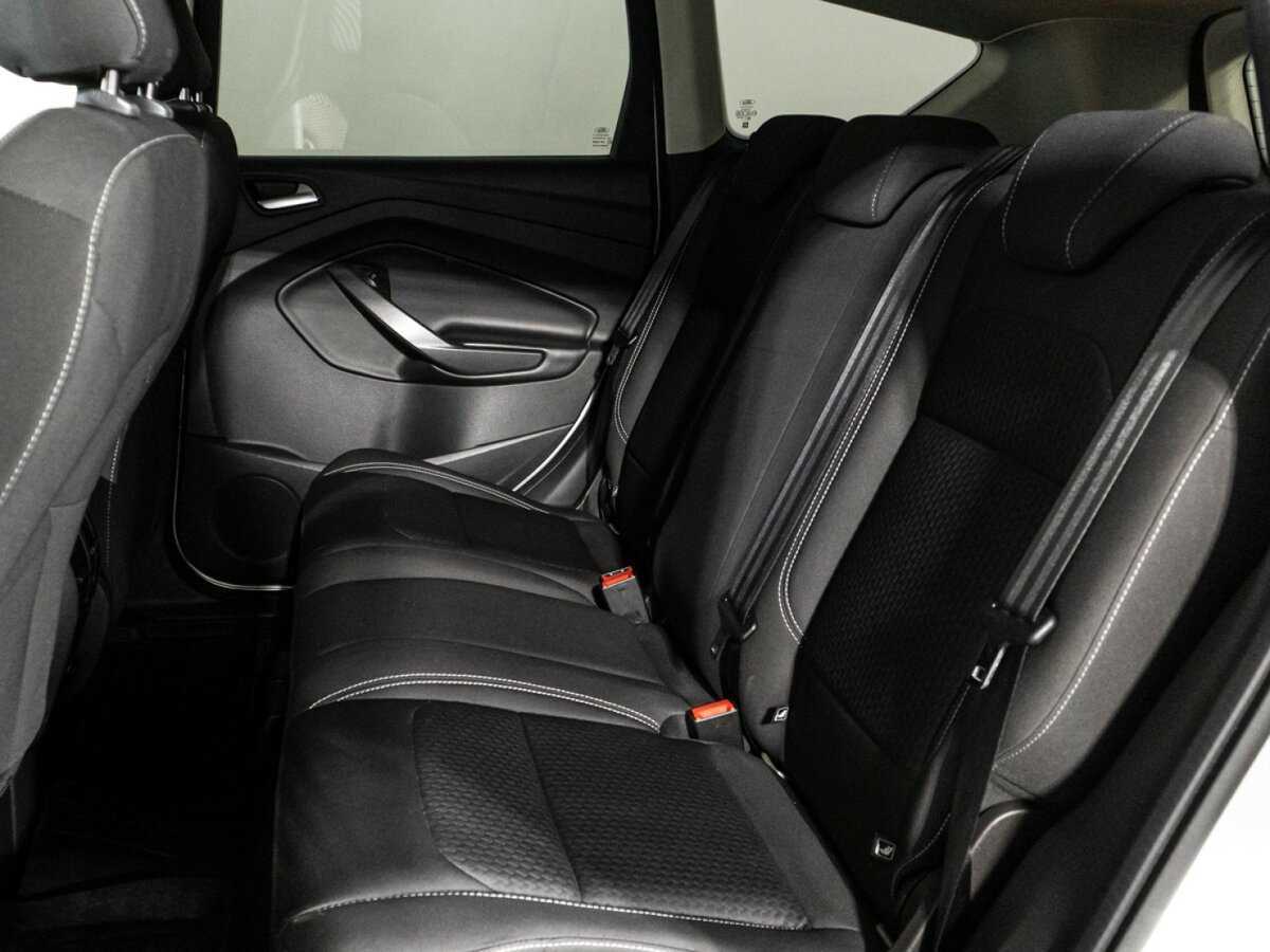 Ford Kuga 2017 года с пробегом. Фото: #9
